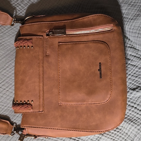 Trinity Ranch Tan Shoulder Conceal Carry Bag with Fringe Detail – NWOT - Picture 4 of 9